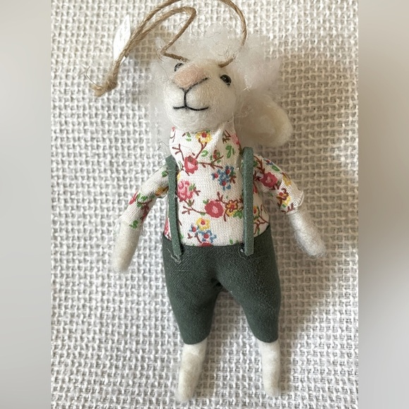 Other - NWT Sheep felt ornament